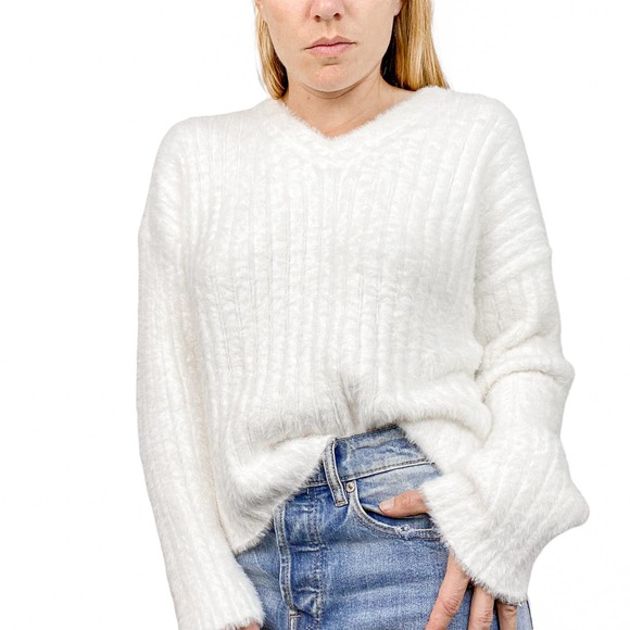 Babaton Top Sweater Slouch White Ulmann Sweater Size Small - Picture 3 of 10